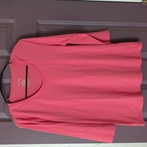 Woman's long sleeve shirt